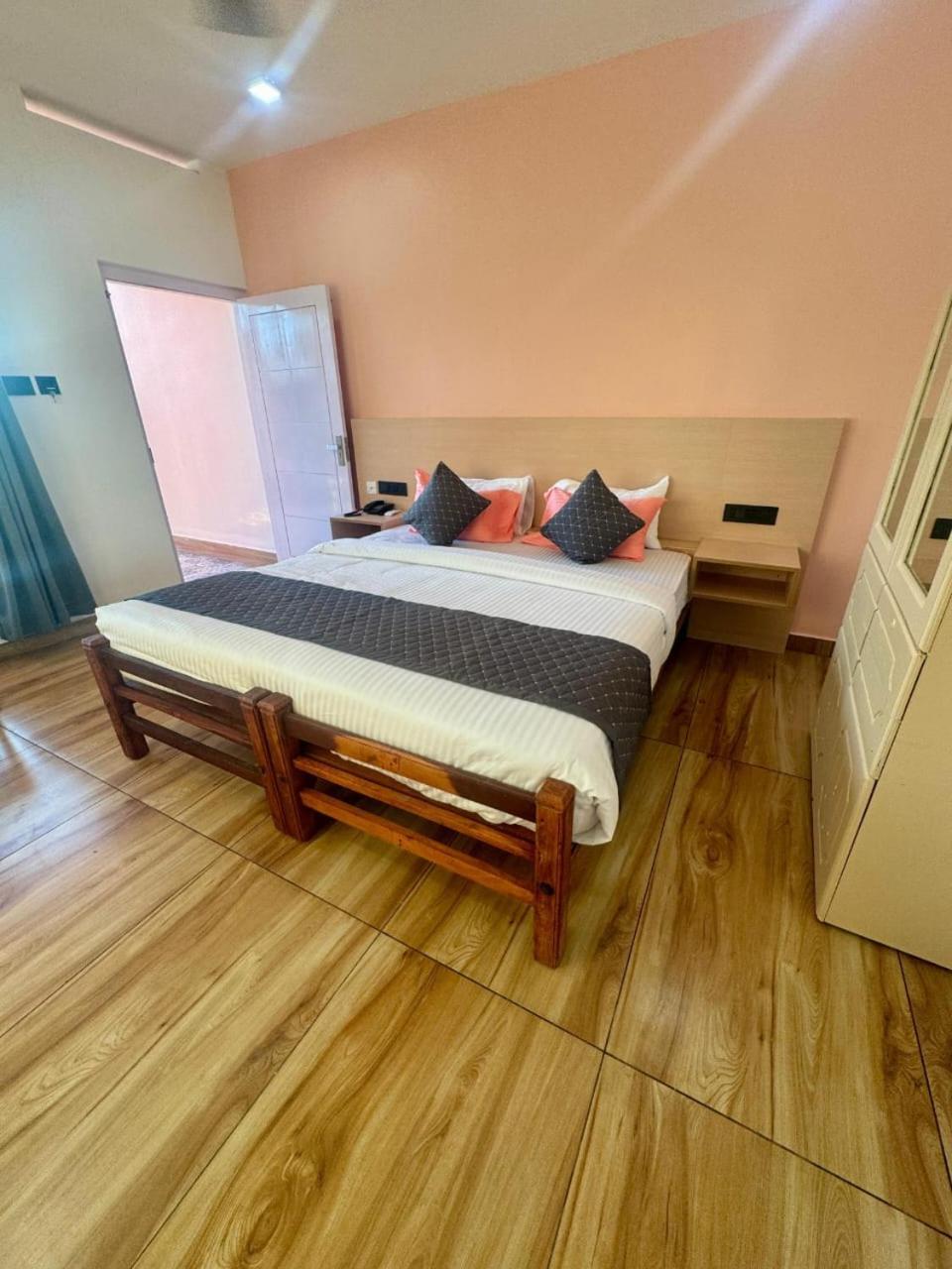 Beach House Varkala By Palmyra Экстерьер фото